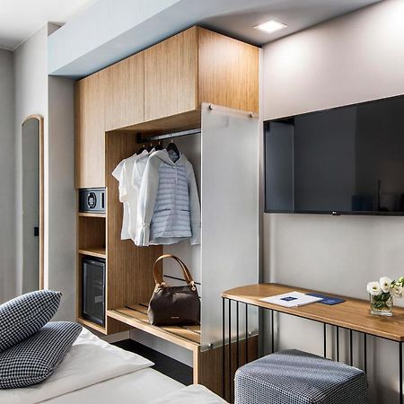 Reflection Boutique Hotels ตอสโกลาโน มาแดร์โน ภายนอก รูปภาพ